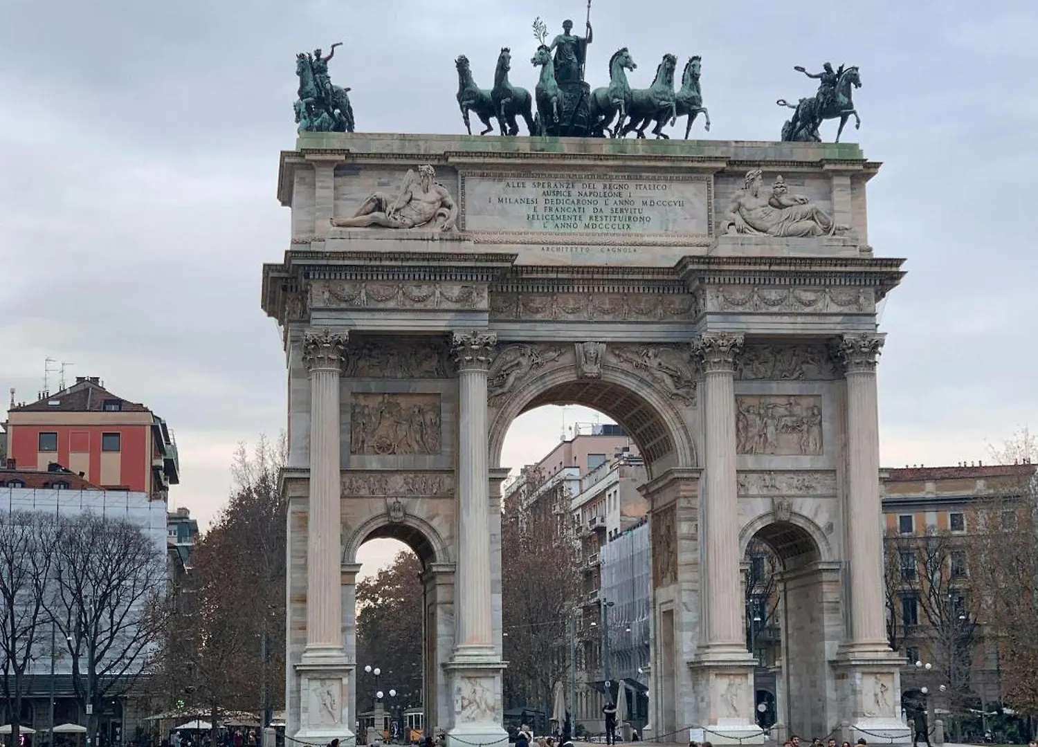 Meraviglioso Appartamento Deluxe, Design Zen 2 Camere 2 Bagni Privati - Potente Wi-Fi Ottimo Il Collegamento Con Aeroporto Di Malpensa E Rho Fiera, Vicino A 3 Linee Metropolitane Milan