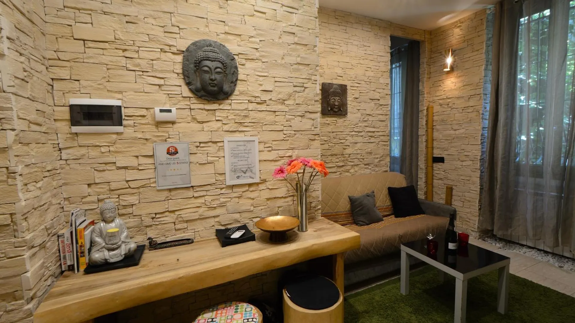 Meraviglioso Appartamento Deluxe, Design Zen 2 Camere 2 Bagni Privati - Potente Wi-Fi Ottimo Il Collegamento Con Aeroporto Di Malpensa E Rho Fiera, Vicino A 3 Linee Metropolitane Milan 0*,  Italy