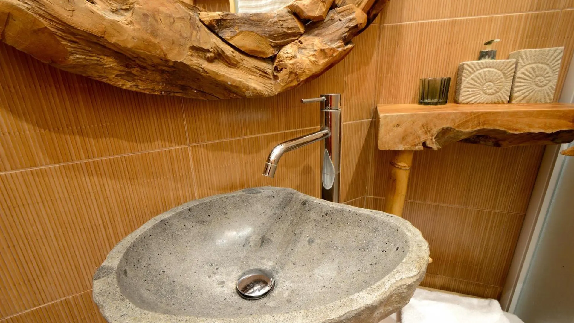 Meraviglioso Appartamento Deluxe, Design Zen 2 Camere 2 Bagni Privati - Potente Wi-Fi Ottimo Il Collegamento Con Aeroporto Di Malpensa E Rho Fiera, Vicino A 3 Linee Metropolitane Milan Italy