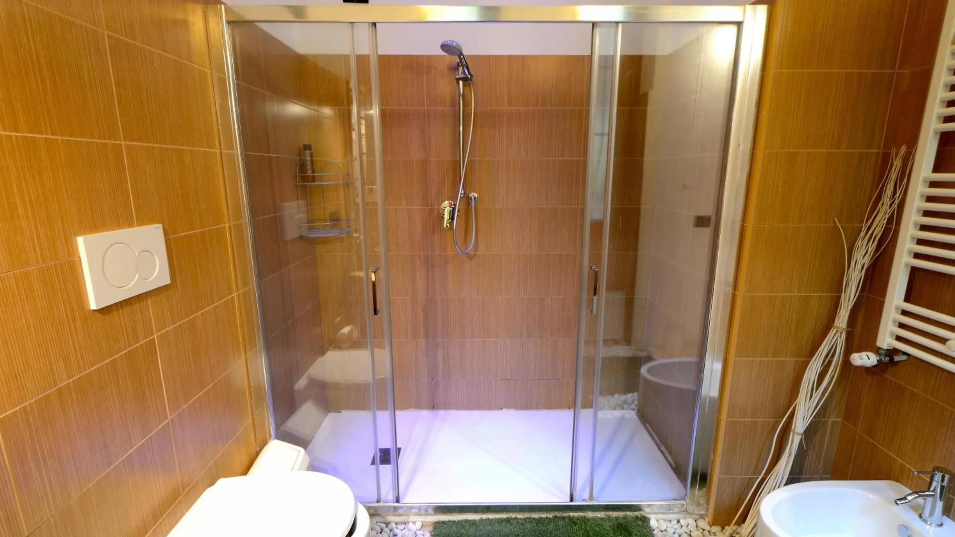 Meraviglioso Appartamento Deluxe, Design Zen 2 Camere 2 Bagni Privati - Potente Wi-Fi Ottimo Il Collegamento Con Aeroporto Di Malpensa E Rho Fiera, Vicino A 3 Linee Metropolitane Milan